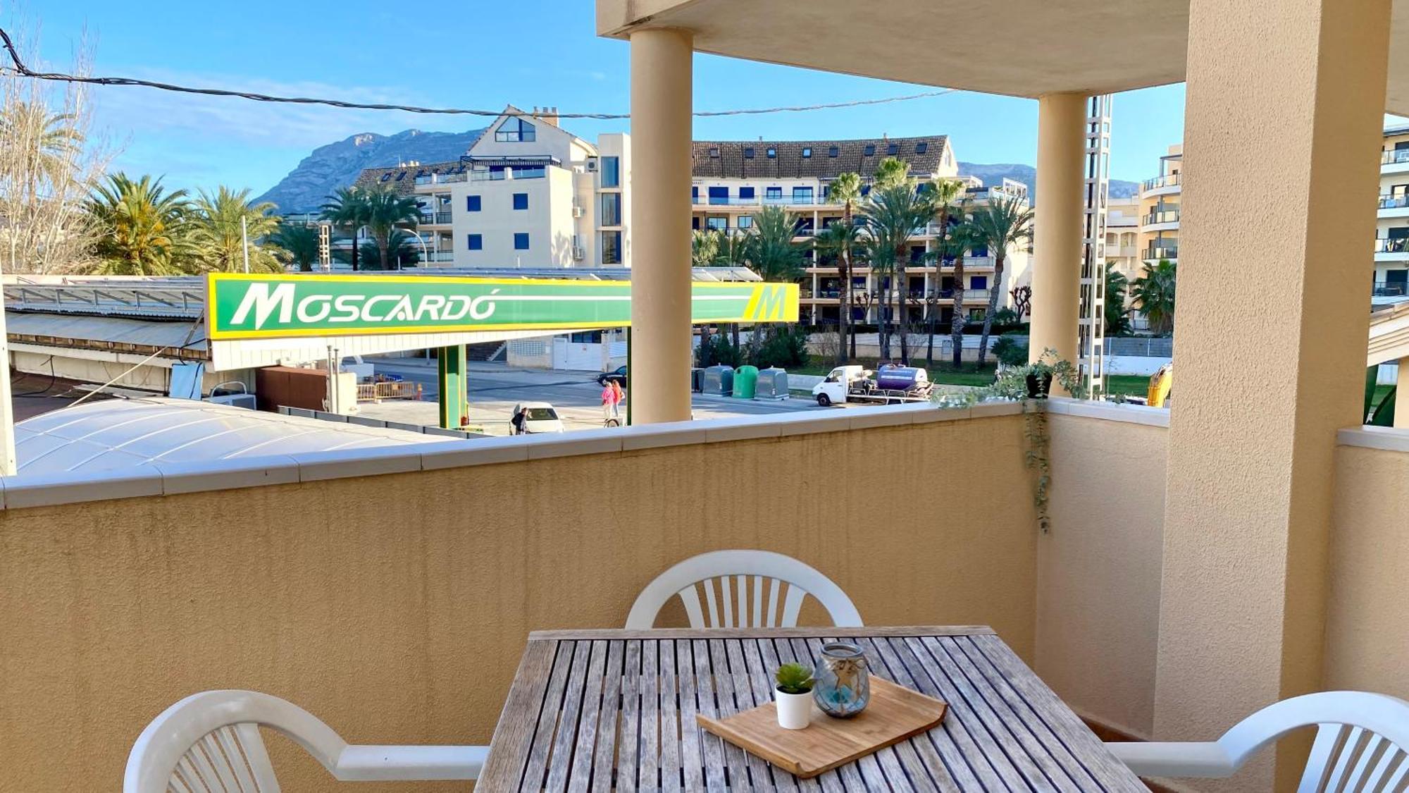 Apartamentos Carlton Vyb Denia Ngoại thất bức ảnh