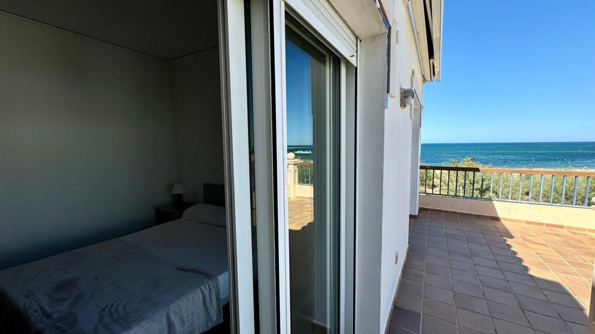 Apartamentos Carlton Vyb Denia Ngoại thất bức ảnh