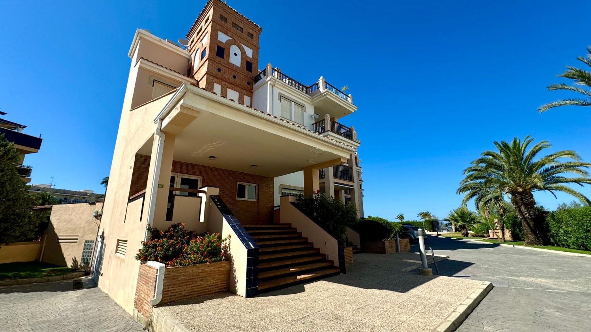 Apartamentos Carlton Vyb Denia Ngoại thất bức ảnh