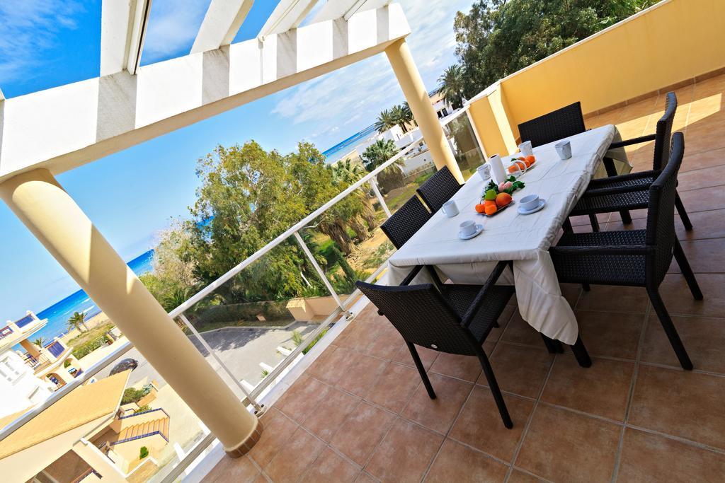 Apartamentos Carlton Vyb Denia Ngoại thất bức ảnh